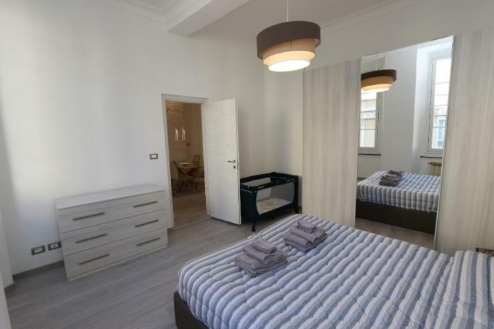Exclusive Apt Really Downtown - Free Private Parking Included! Genova Eksteriør bilde